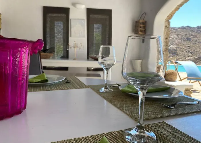 Village Pool 度假居 *