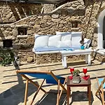 Village Pool Holiday home *