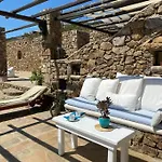 Village Pool Holiday home *