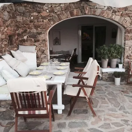 Village Pool Holiday home Agrari (Mykonos)